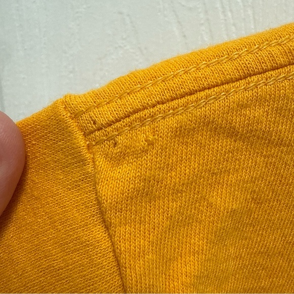 Disney yellow Pluto 'What Up Dog' T-Shirt size small - Picture 4 of 4